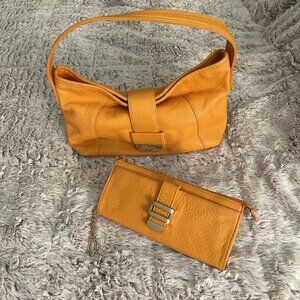 Liz Claiborne Orange Soft Small Leather Shoulder Bag Purse AND‎ Wristlet Wallet